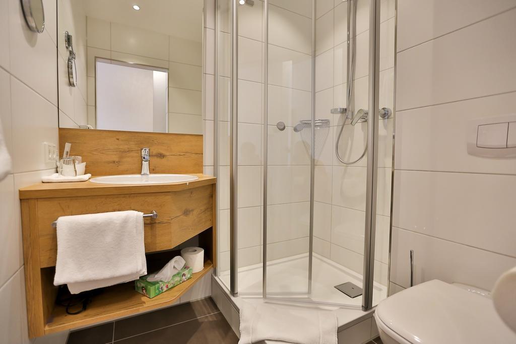 Hotel Ochsen Ammerbuch Værelse billede