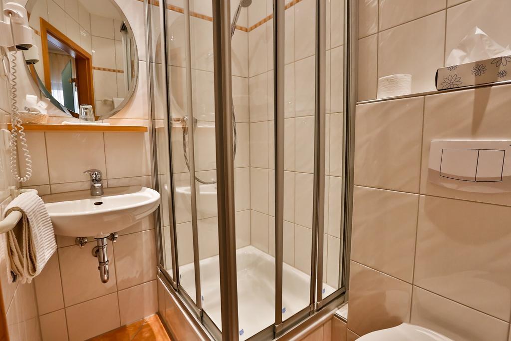 Hotel Ochsen Ammerbuch Værelse billede