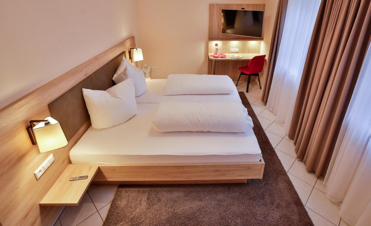 Hotel Ochsen Ammerbuch Eksteriør billede